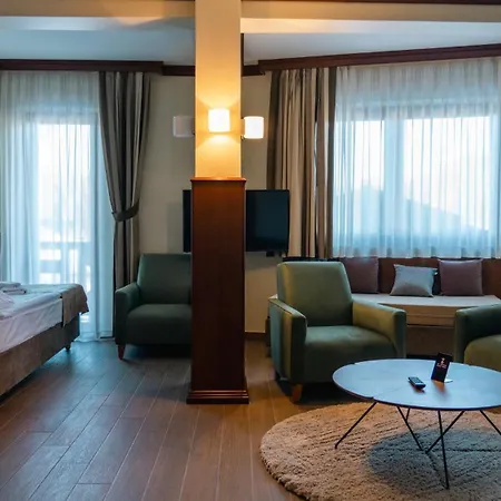 San Ξενοδοχείο με διαμερίσματα Κοπαόνικ